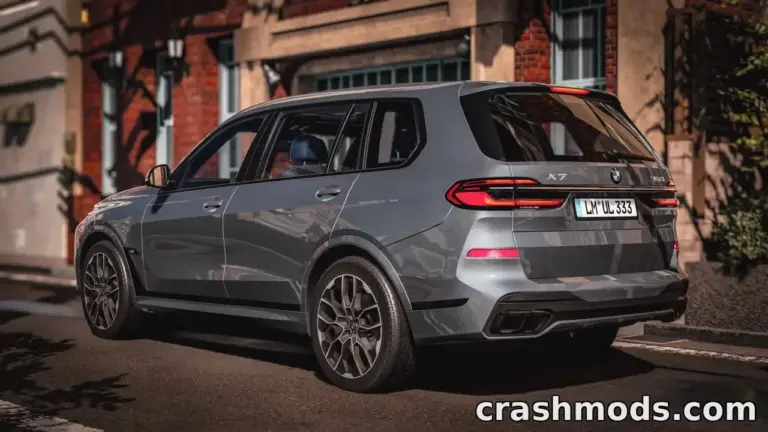 The BMW X7 G07 PreFacelift mod showcases a sleek gray SUV parked on a city street, highlighting its modern design.