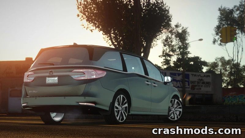 Honda Odyssey Elite 2018 – HQ Minivan with Sliding Doors – screenshot 5