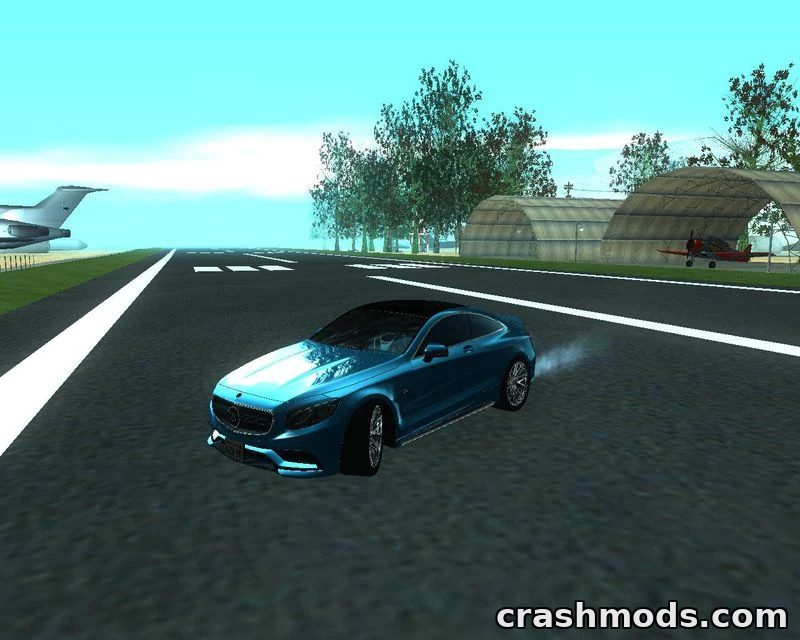 Mercedes-Benz Brabus 850 – Luxury Car with Rear-View Camera – screenshot 4