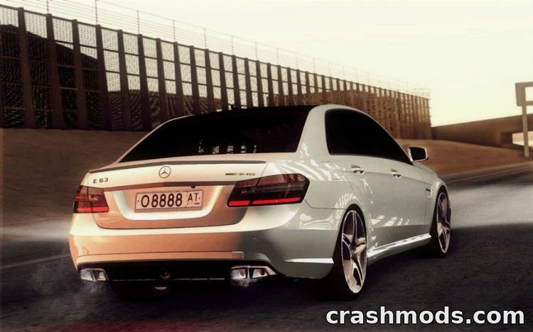 Mercedes-Benz E63 AMG 2010 – HQ Sports Sedan – screenshot 3
