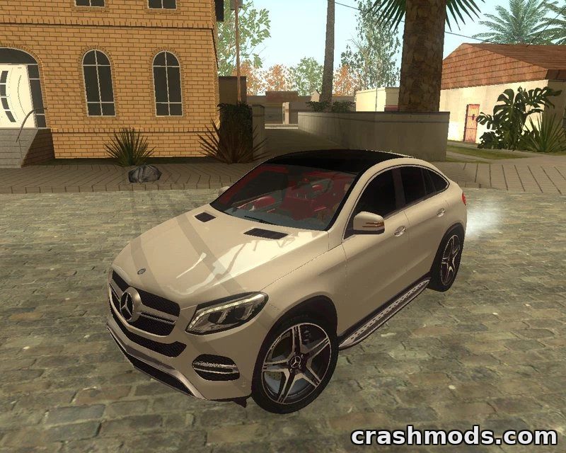 Mercedes-Benz GLE 450 AMG – SUV with Rear View Camera – screenshot 2