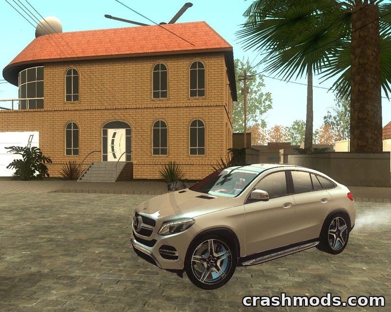 Mercedes-Benz GLE 450 AMG – SUV with Rear View Camera – screenshot 3