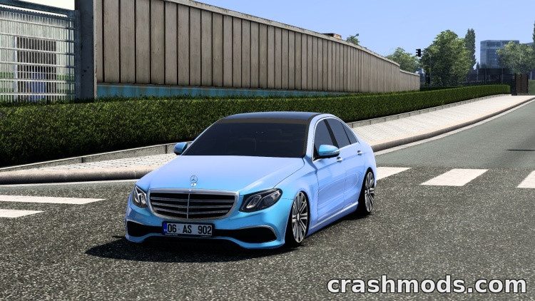 Mercedes-Benz W213 – Sedan with Ambient Lighting – screenshot 2