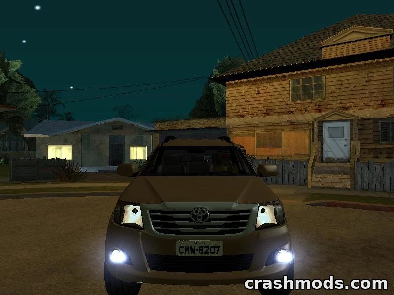 Toyota Fortuner V – Japanese SUV – screenshot 4