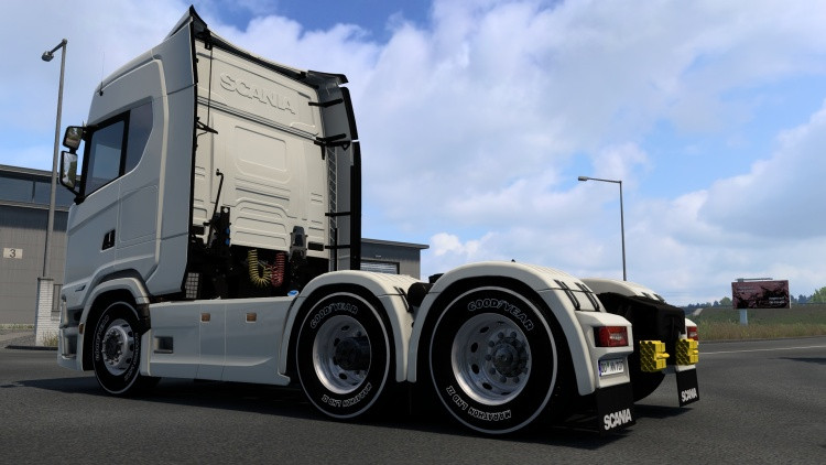Wheel and Tire Pack – Chrome Rims and White Letter Tires Euro Truck Simulator 2 mod screenshot